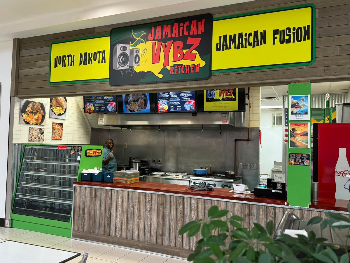 Jamaican Vybz Kitchen Storefront
